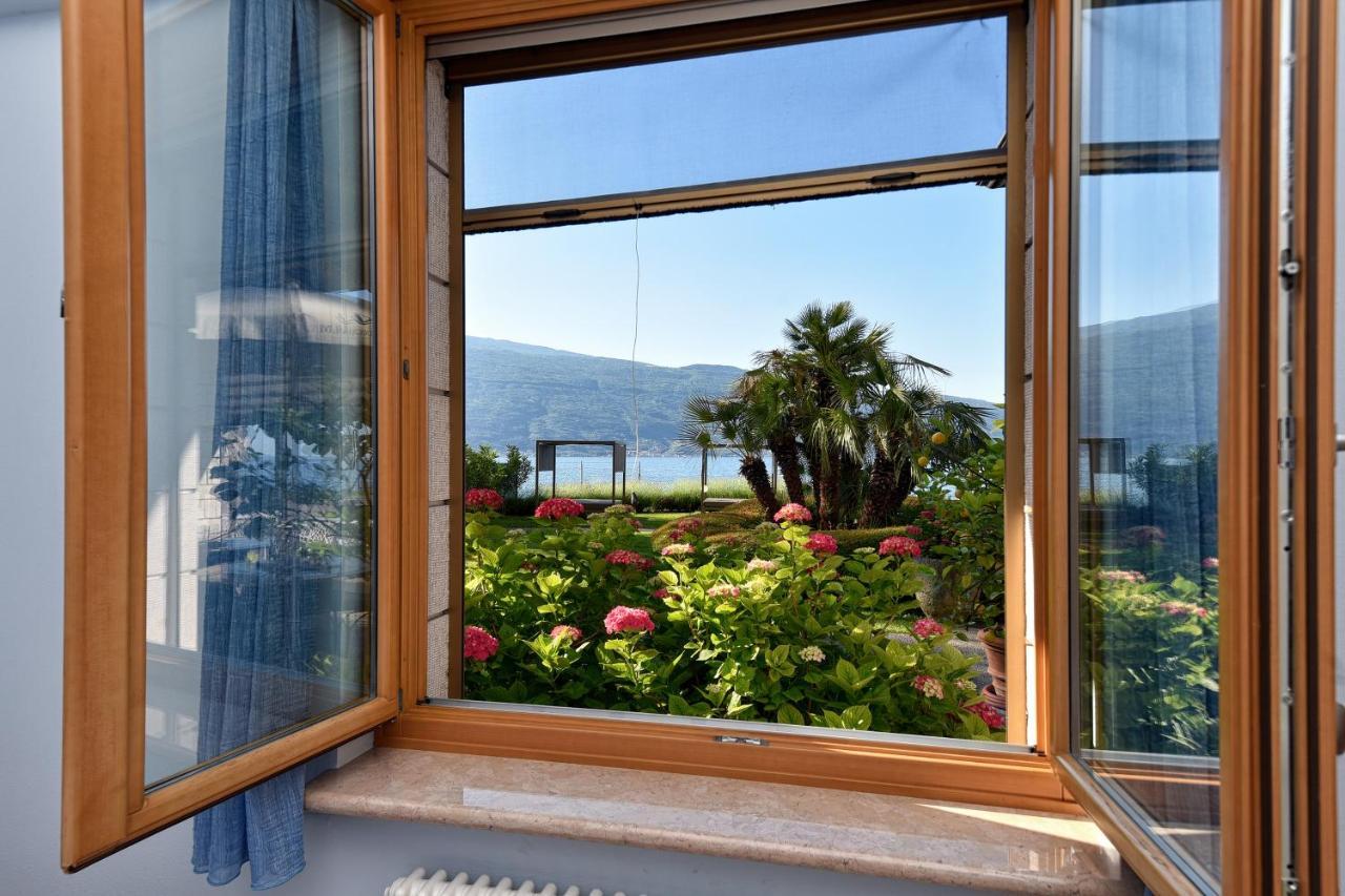 Torre Degli Ulivi Bed and Breakfast Tignale Buitenkant foto